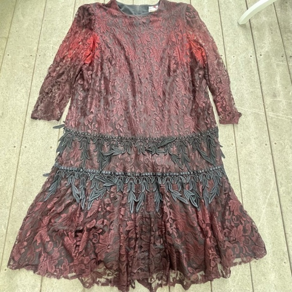Vintage‎ David Rose Maroon Lace Black Midi Dress Padded Shoulders LS Formal - Picture 2 of 11